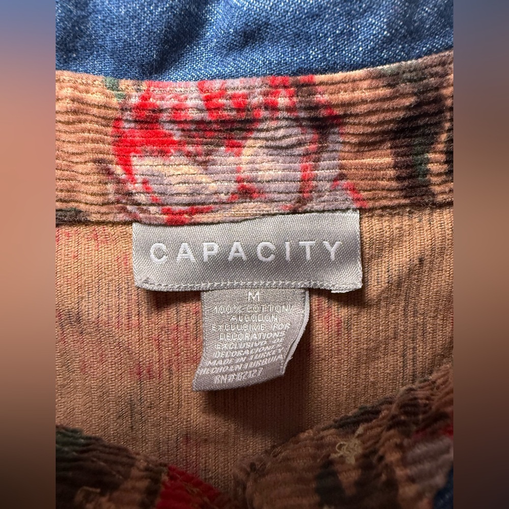 Floral Pattern Button Down with denim collar Sz M… - image 4